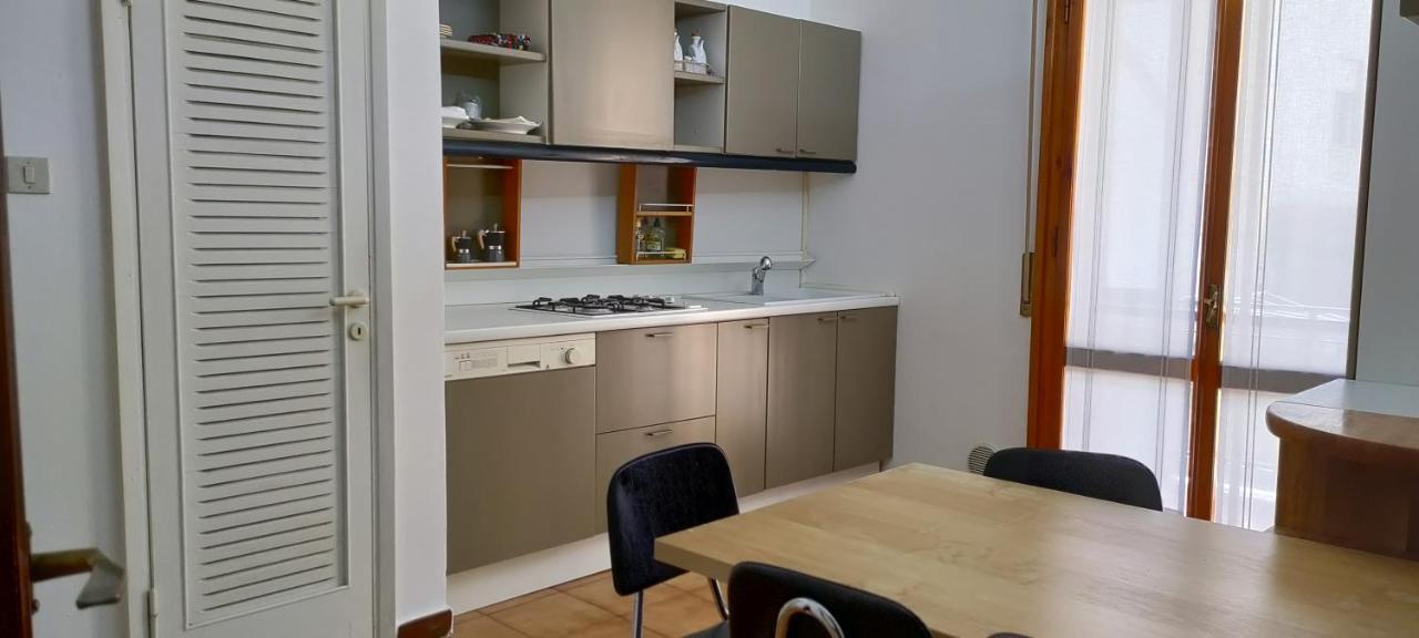 Pisa Central Station Room Rent Dış mekan fotoğraf