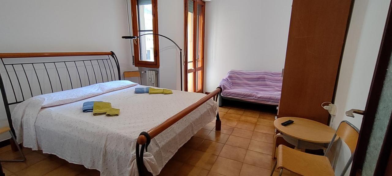 Pisa Central Station Room Rent Dış mekan fotoğraf
